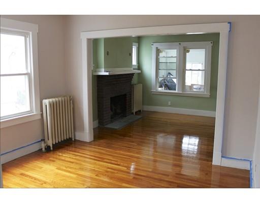 70 Mansfield St, Springfield, MA 01108 photo 7