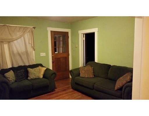 70 Mansfield St, Springfield, MA 01108 photo 12
