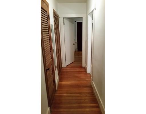 70 Mansfield St, Springfield, MA 01108 photo 17