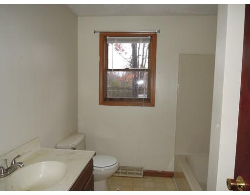 177 Starling Rd, Springfield, MA 01119 photo 12