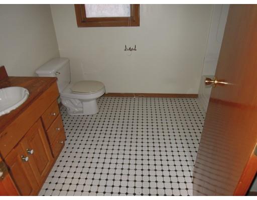 177 Starling Rd, Springfield, MA 01119 photo 6