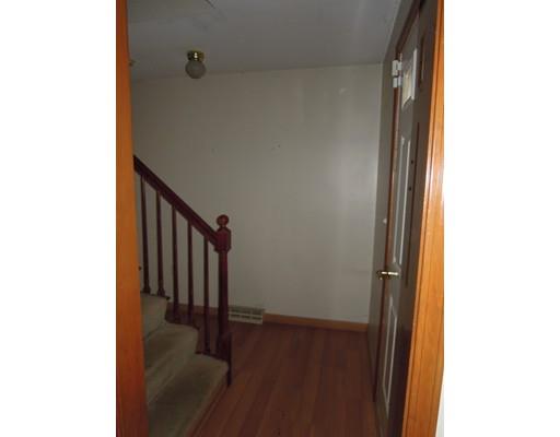 177 Starling Rd, Springfield, MA 01119 photo 10