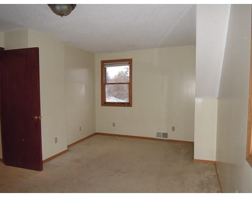 177 Starling Rd, Springfield, MA 01119 photo 13
