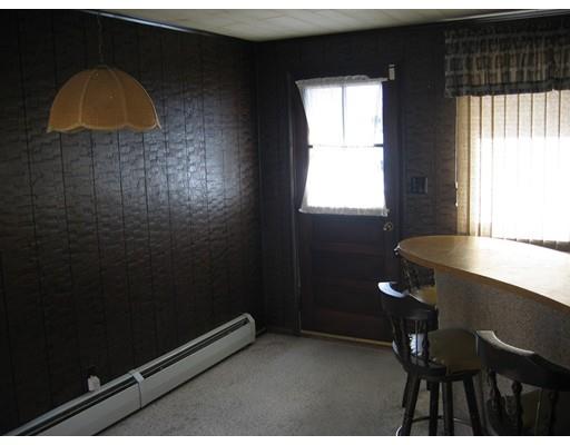 109 Pine View Ave, Worcester, MA 01603 photo 11
