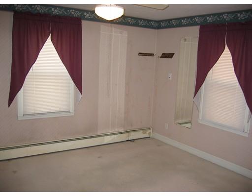 109 Pine View Ave, Worcester, MA 01603 photo 5
