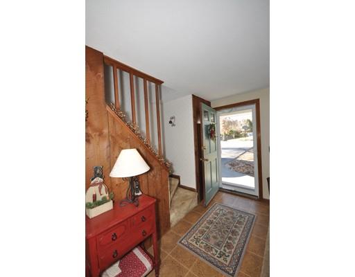7 Paul Rd, Maynard, MA 01754 photo 2