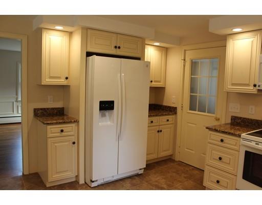 28 Westview Dr, Sutton, MA 01590 photo 6