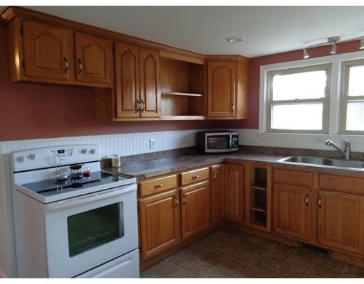22 Ray St, Webster, MA 01570 photo 14
