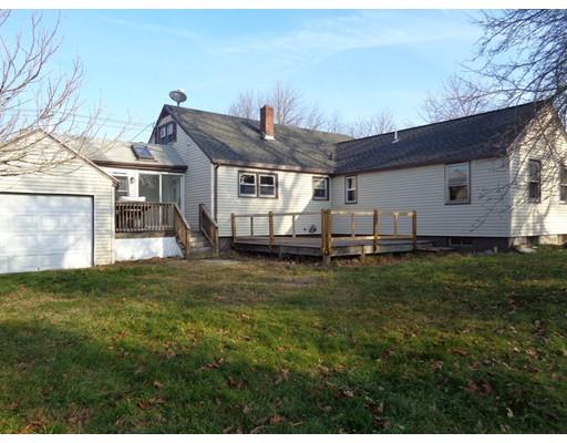 22 Ray St, Webster, MA 01570 photo 2