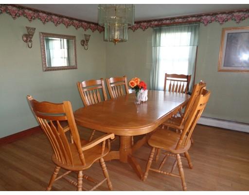 22 Ray St, Webster, MA 01570 photo 16