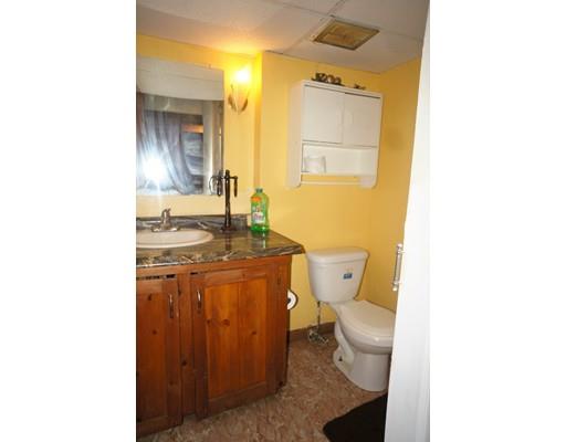 99 Blunt Rd, Springfield, MA 01109 photo 14