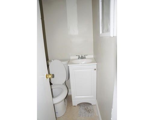 42 Perkins St, Springfield, MA 01118 photo 5