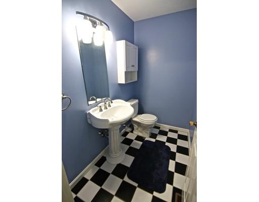 78 Hammersmith Dr, Saugus, MA 01906 photo 10