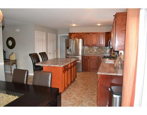 129 Acrebrook Rd, Springfield, MA 01129 photo 5