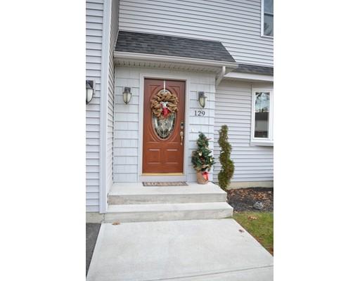 129 Acrebrook Rd, Springfield, MA 01129 photo 2