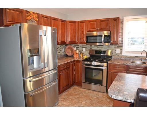 129 Acrebrook Rd, Springfield, MA 01129 photo 4