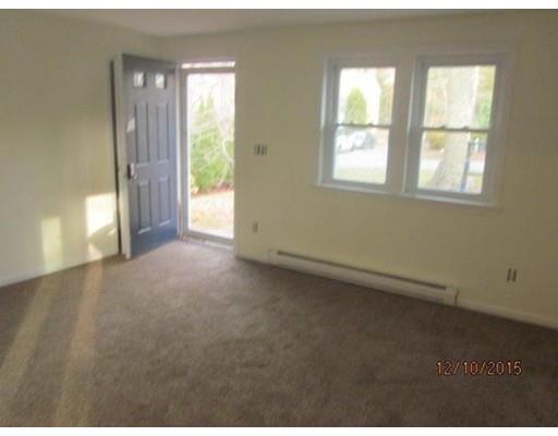 38 Oregon Rd, Mashpee, MA 02649 photo 9