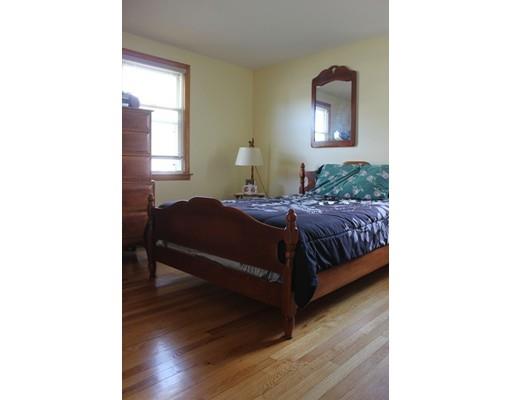 56 Acrebrook Dr, Chicopee, MA 01020 photo 10