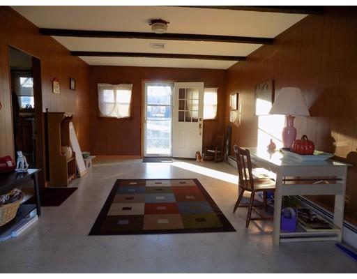 56 Acrebrook Dr, Chicopee, MA 01020 photo 3