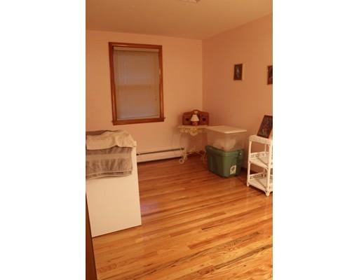 56 Acrebrook Dr, Chicopee, MA 01020 photo 8