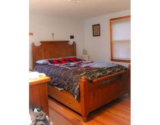 56 Acrebrook Dr, Chicopee, MA 01020 photo 7