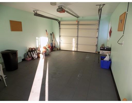 56 Acrebrook Dr, Chicopee, MA 01020 photo 14