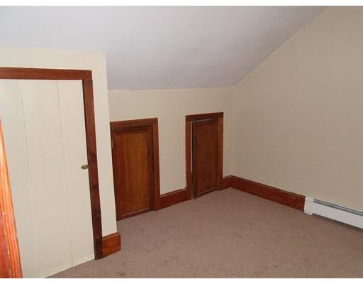 132 Monadnock St, Gardner, MA 01440 photo 3