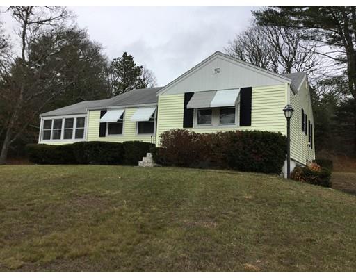 48 Oak St, Wareham, MA 02571 photo 1