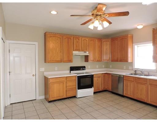 33 Hall Rd, Webster, MA 01570 photo 6