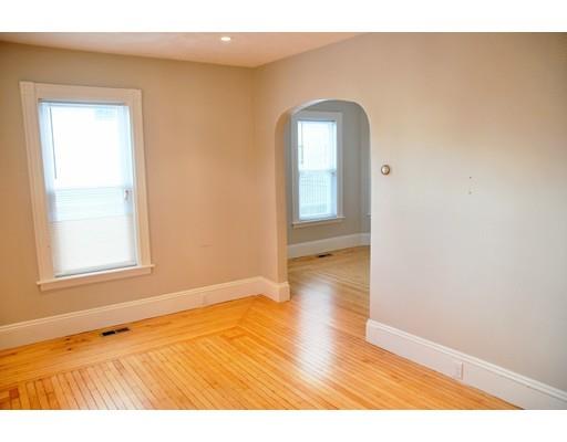 18 Loring St, Worcester, MA 01606 photo 12