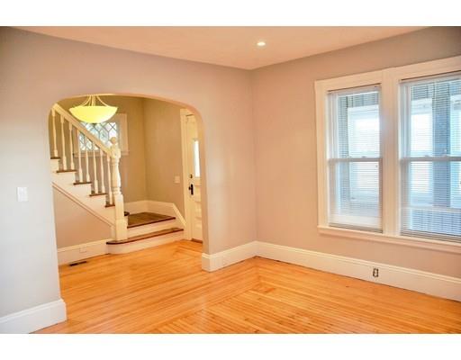 18 Loring St, Worcester, MA 01606 photo 11