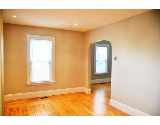 18 Loring St, Worcester, MA 01606 photo 10