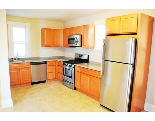 18 Loring St, Worcester, MA 01606 photo 3