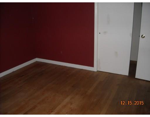 36 Catherine St, Chicopee, MA 01013 photo 7