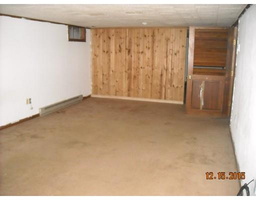 36 Catherine St, Chicopee, MA 01013 photo 12