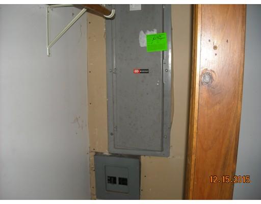 36 Catherine St, Chicopee, MA 01013 photo 13