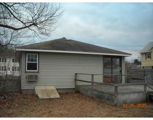 36 Catherine St, Chicopee, MA 01013 photo 4