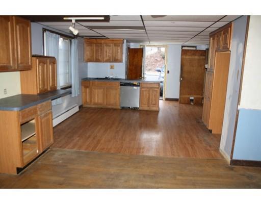 28 Forest St, Erving, MA 01344 photo 4