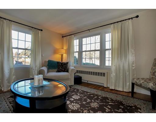 34 Blithewood Ave, Worcester, MA 01604 photo 4