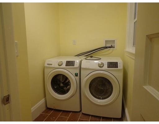 21 Myrtle St, Beverly, MA 01915 photo 17