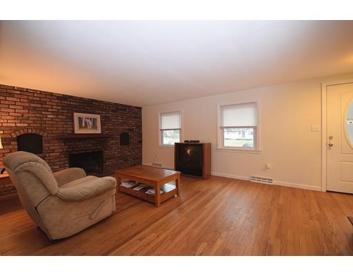 39 Brookside Dr, Hampden, MA 01036 photo 12