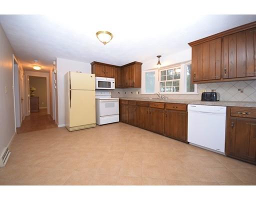 39 Brookside Dr, Hampden, MA 01036 photo 3