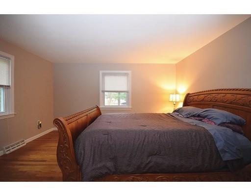 39 Brookside Dr, Hampden, MA 01036 photo 17