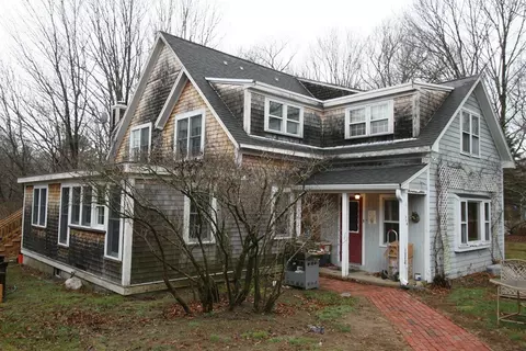 376 Clapp Rd, Scituate, MA 02066 photo 1