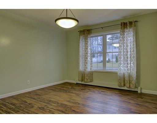 87 Fourth, Worcester, MA 01602 photo 6