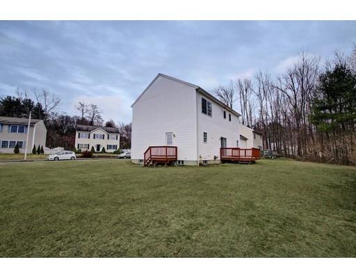 87 Fourth, Worcester, MA 01602 photo 26