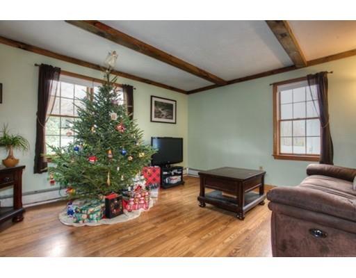 129 Sutton Rd, Webster, MA 01570 photo 4