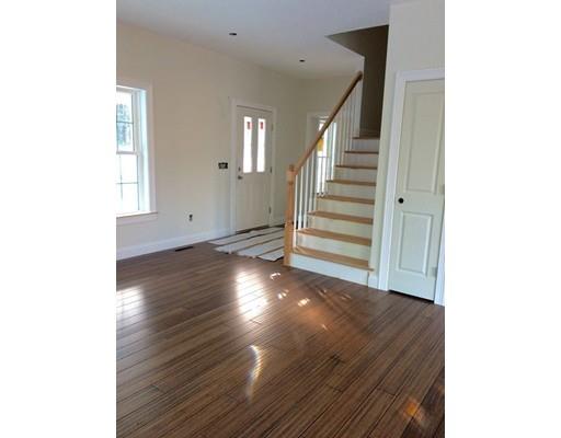 1 Fox Run, Easthampton, MA 01027 photo 10