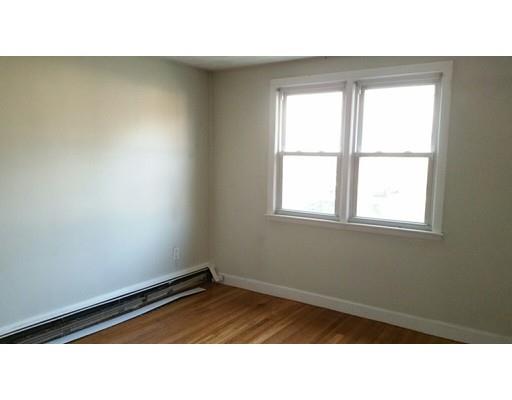 16 Broad St, Danvers, MA 01923 photo 9