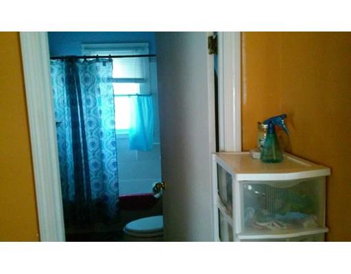 18 Bluff St, Worcester, MA 01610 photo 4